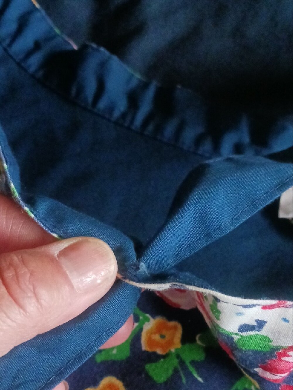 Floral Midi Skirt with Navy Waist Tie - Picture 6 of 9